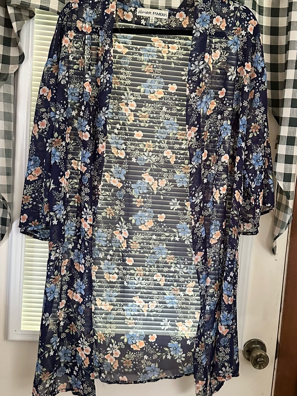 Almost Famous floral kimono duster